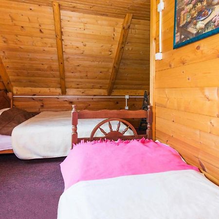 Lovcen Mountain Cottages Njegusi Стая снимка
