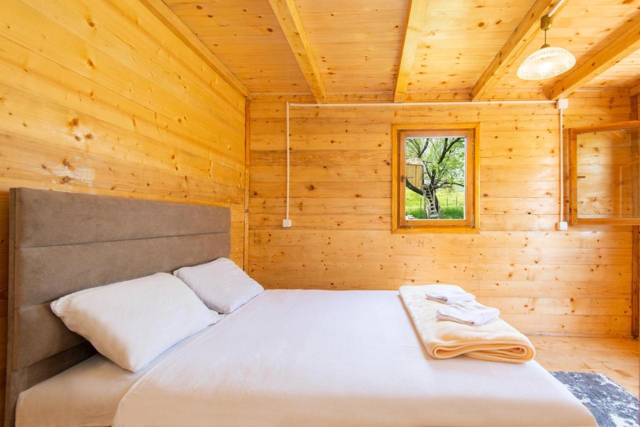 Lovcen Mountain Cottages Njegusi Екстериор снимка